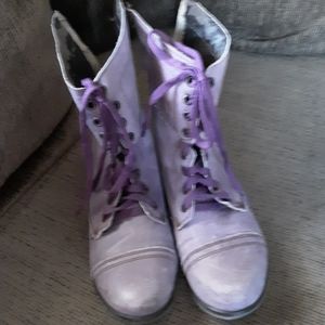 Steve Madden combat boots